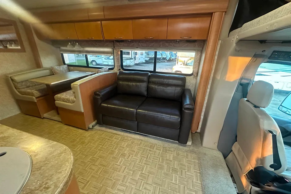 Jason's Dutchmen Dorado 24SB Class C