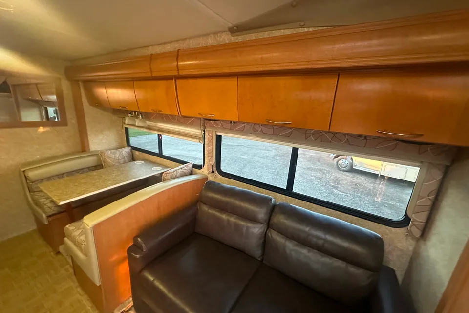 Jason's Dutchmen Dorado 24SB Class C