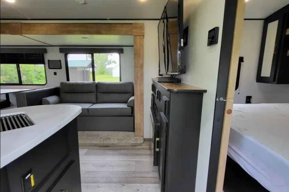 2022 Keystone Springdale Travel Trailer