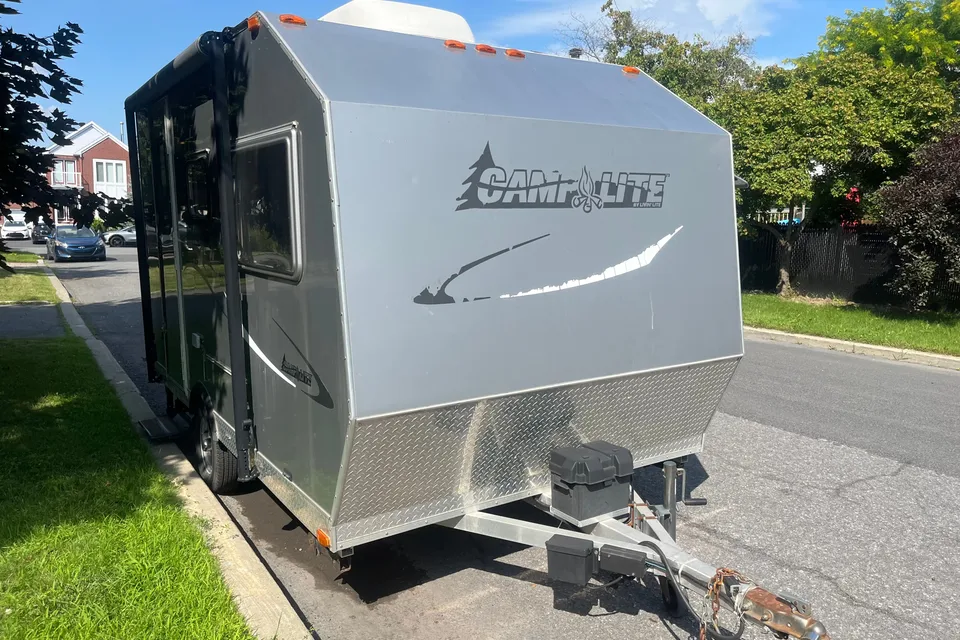 Christian Livin' Lite Camplite Mini-roulotte