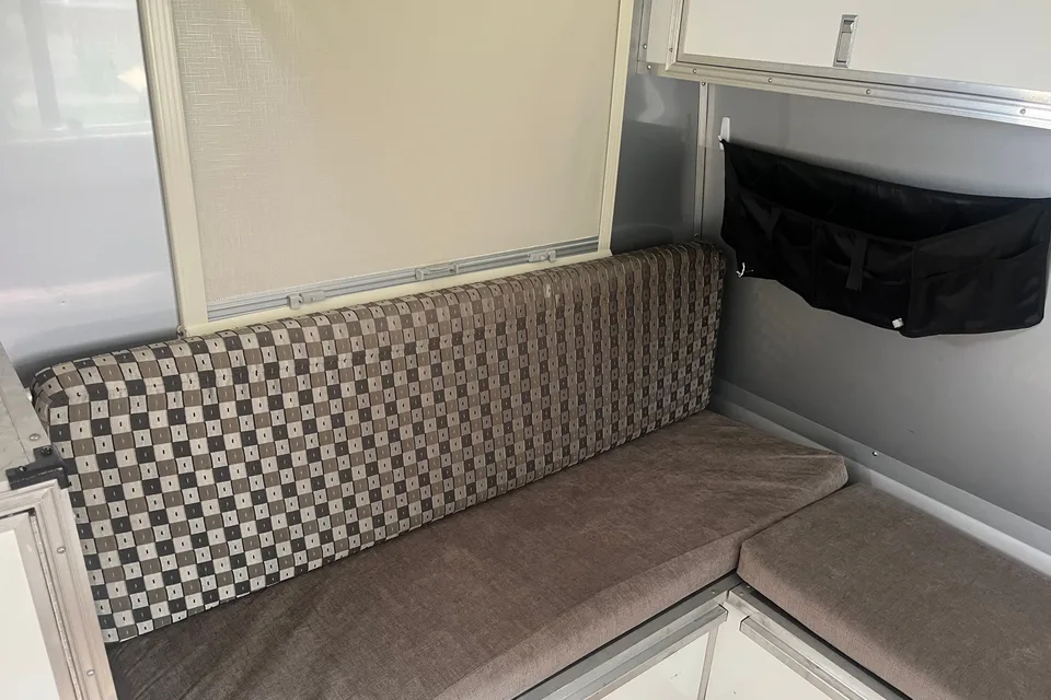 Christian Livin' Lite Camplite Mini-roulotte