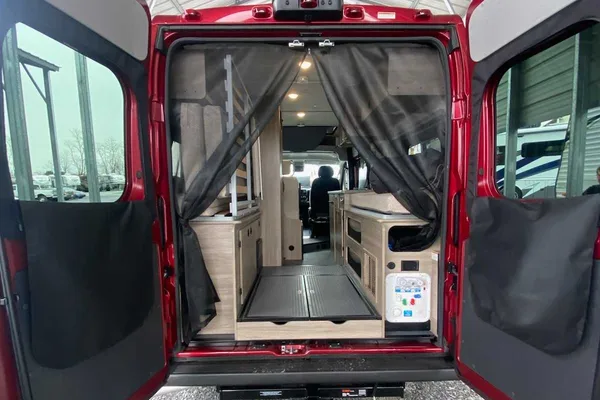 Vandalf the Red - Winnebago Solis 59P Class B