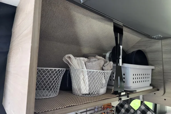 Vandalf the Red - Winnebago Solis 59P Class B