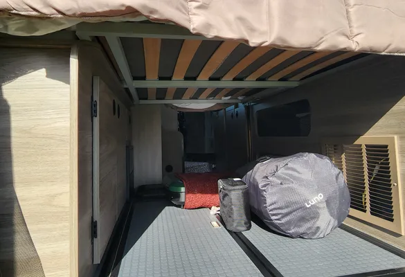 Vandalf the Red - Winnebago Solis 59P Class B