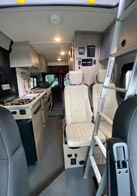 Vandalf the Red - Winnebago Solis 59P Class B