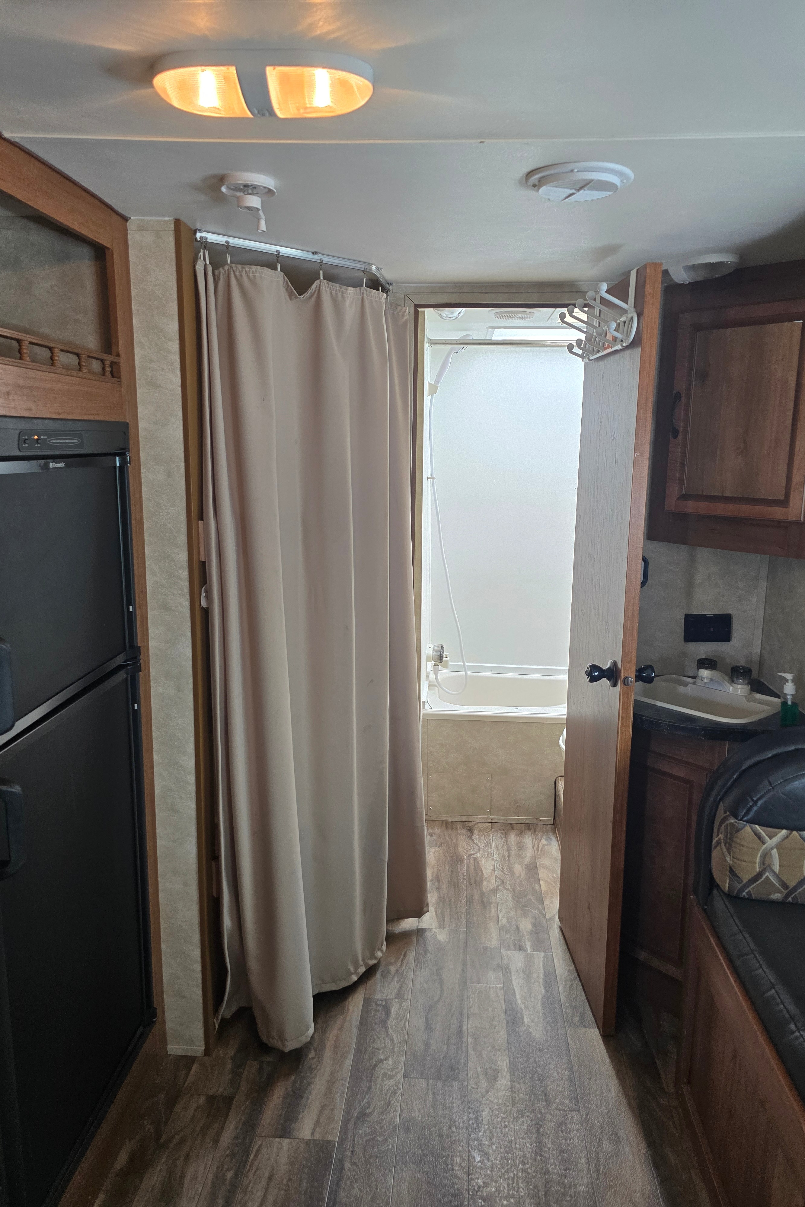 Home on Wheels – Family-Friendly RV Rental