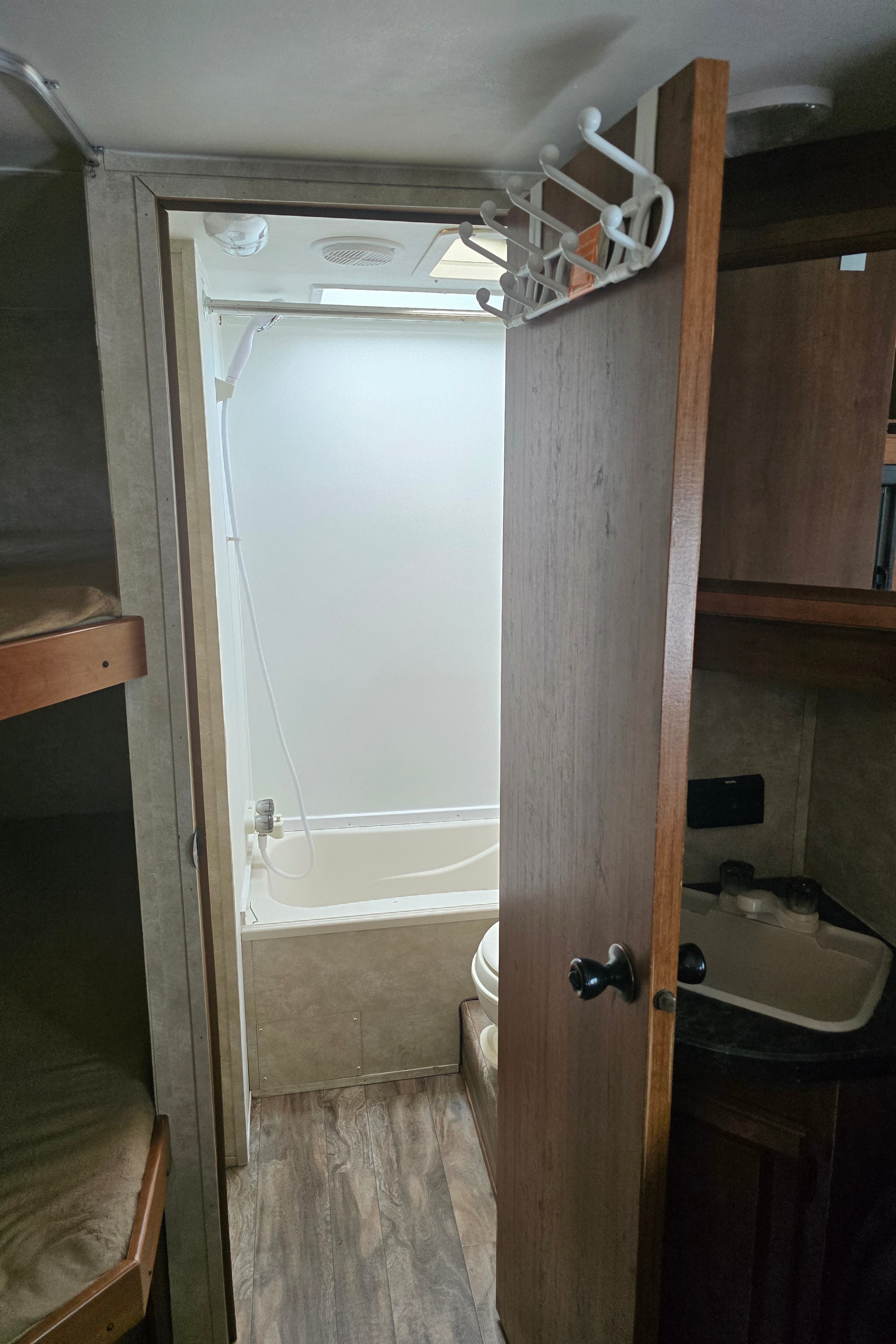 Home on Wheels – Family-Friendly RV Rental