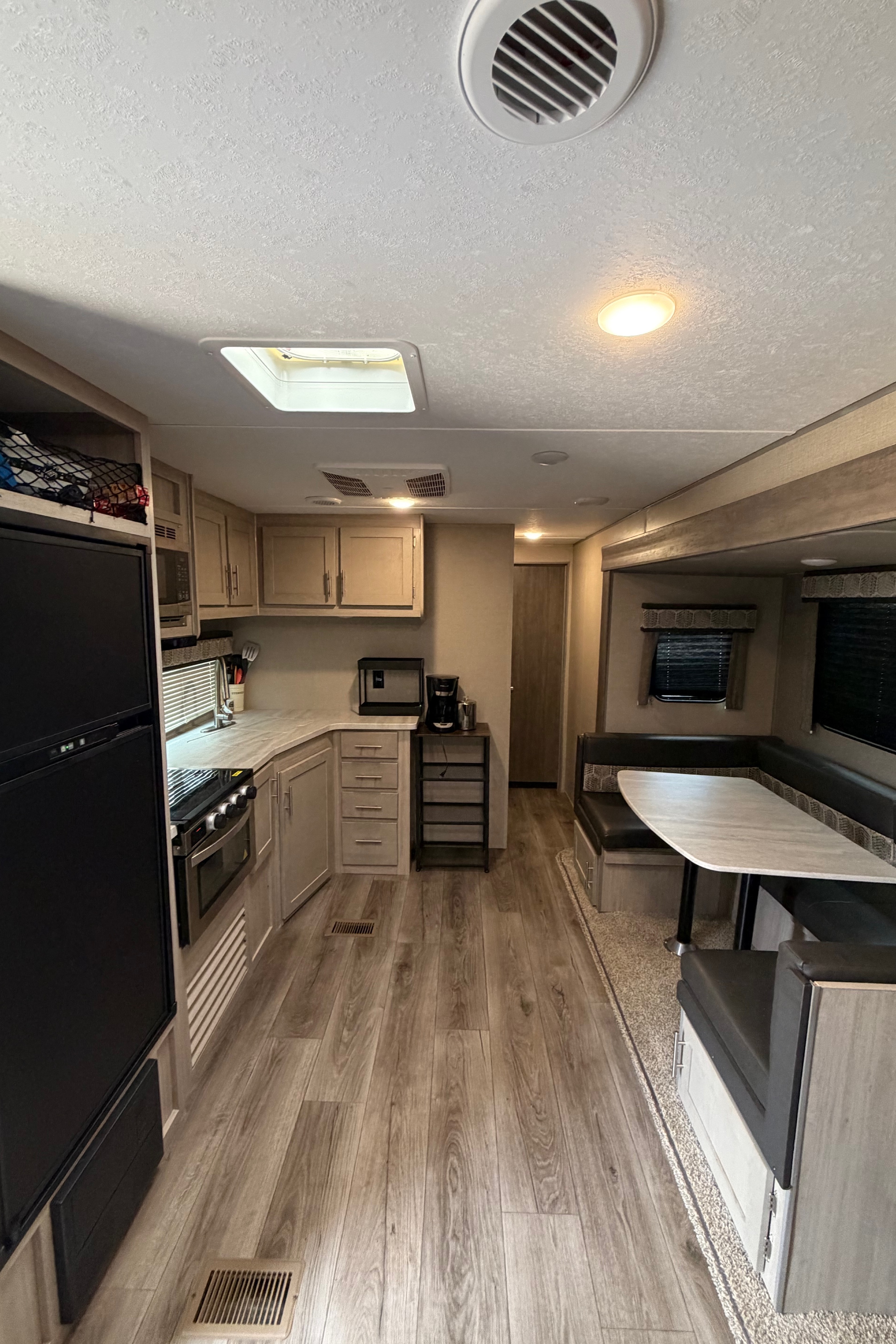 The Fishers Coachmen Catalina Camper