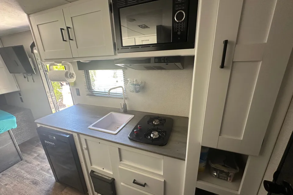 Jenni's Keystone Hideout Travel Trailer