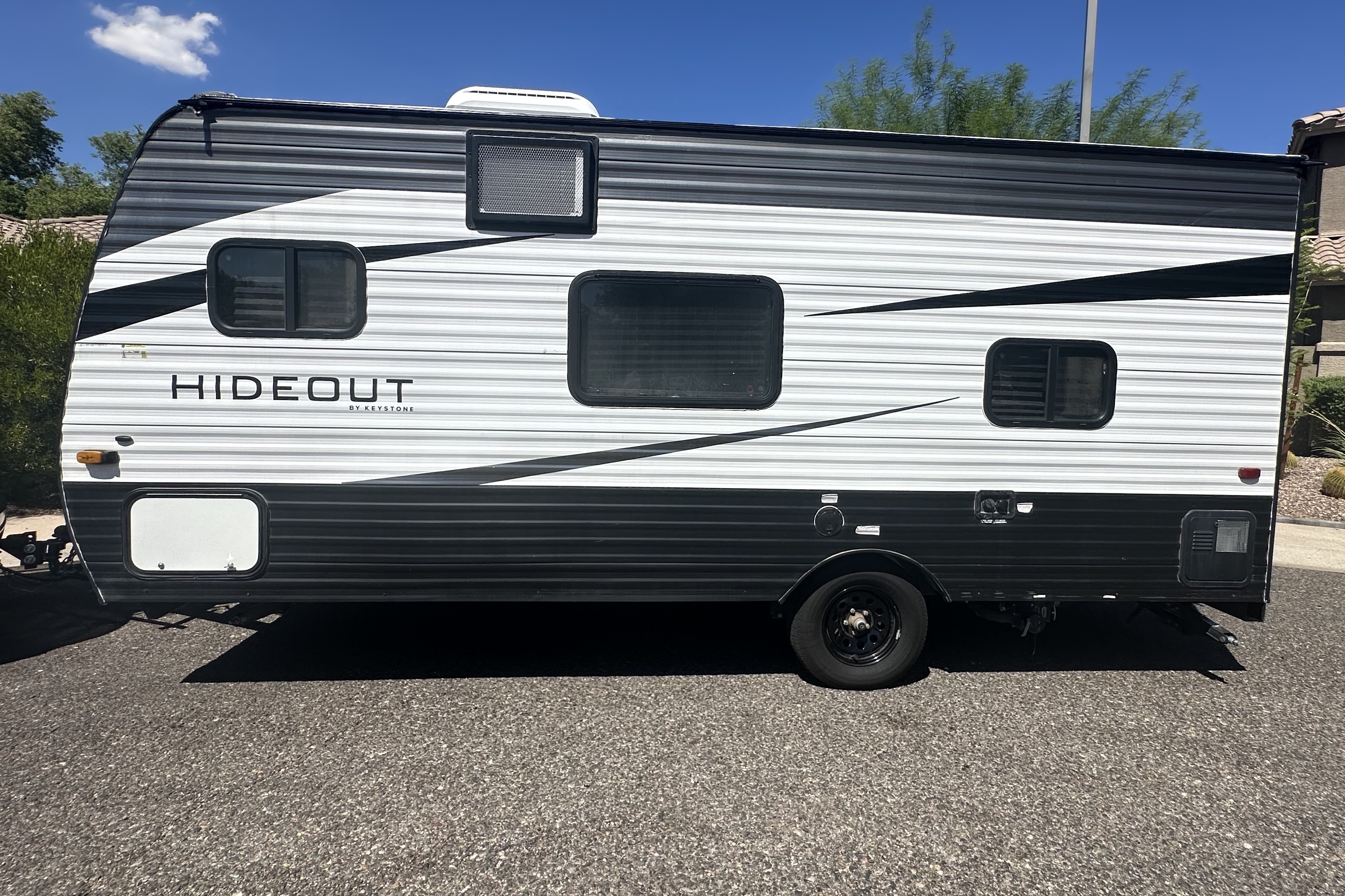 Jenni's Keystone Hideout Travel Trailer