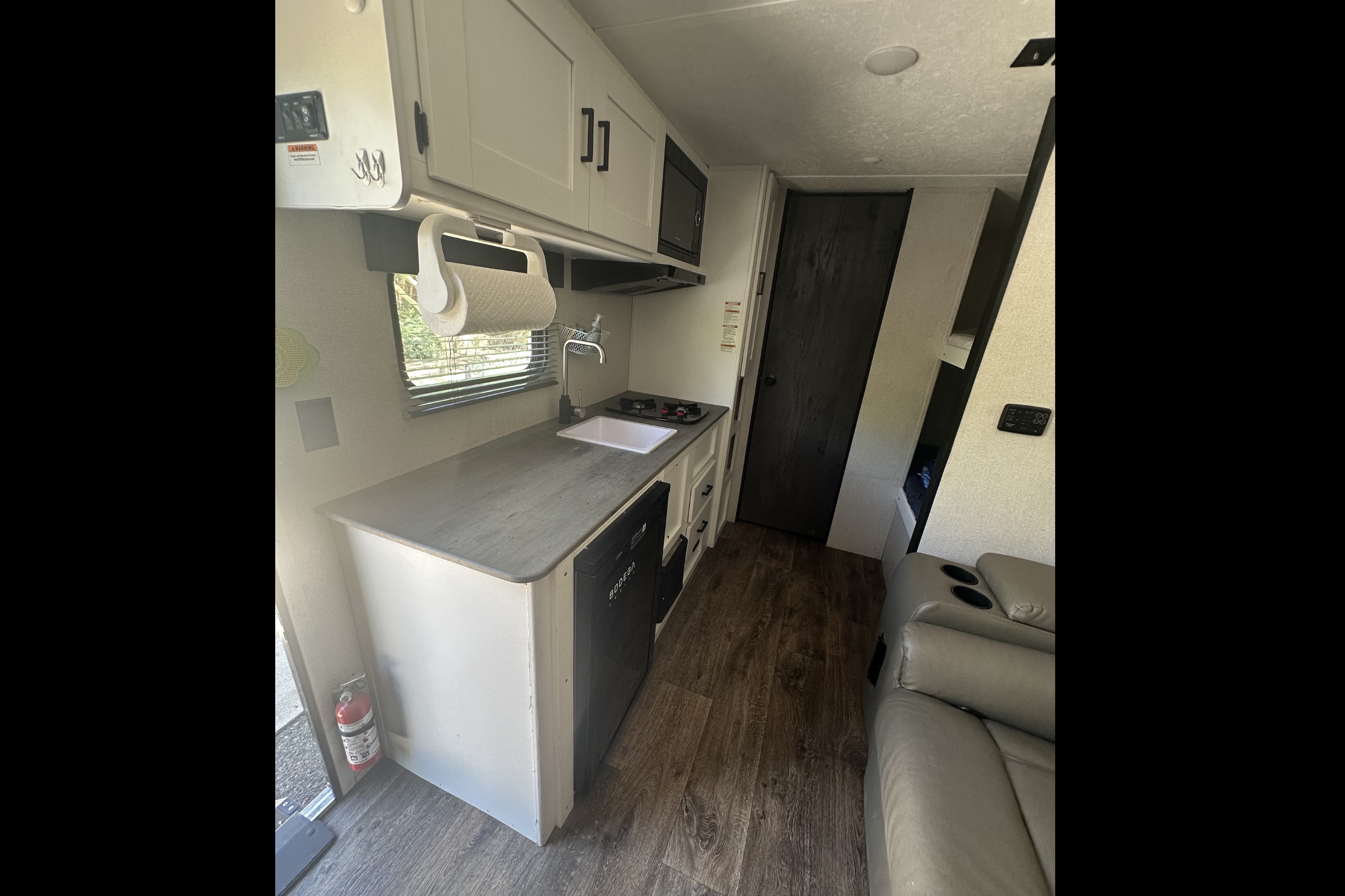 Jenni's Keystone Hideout Travel Trailer