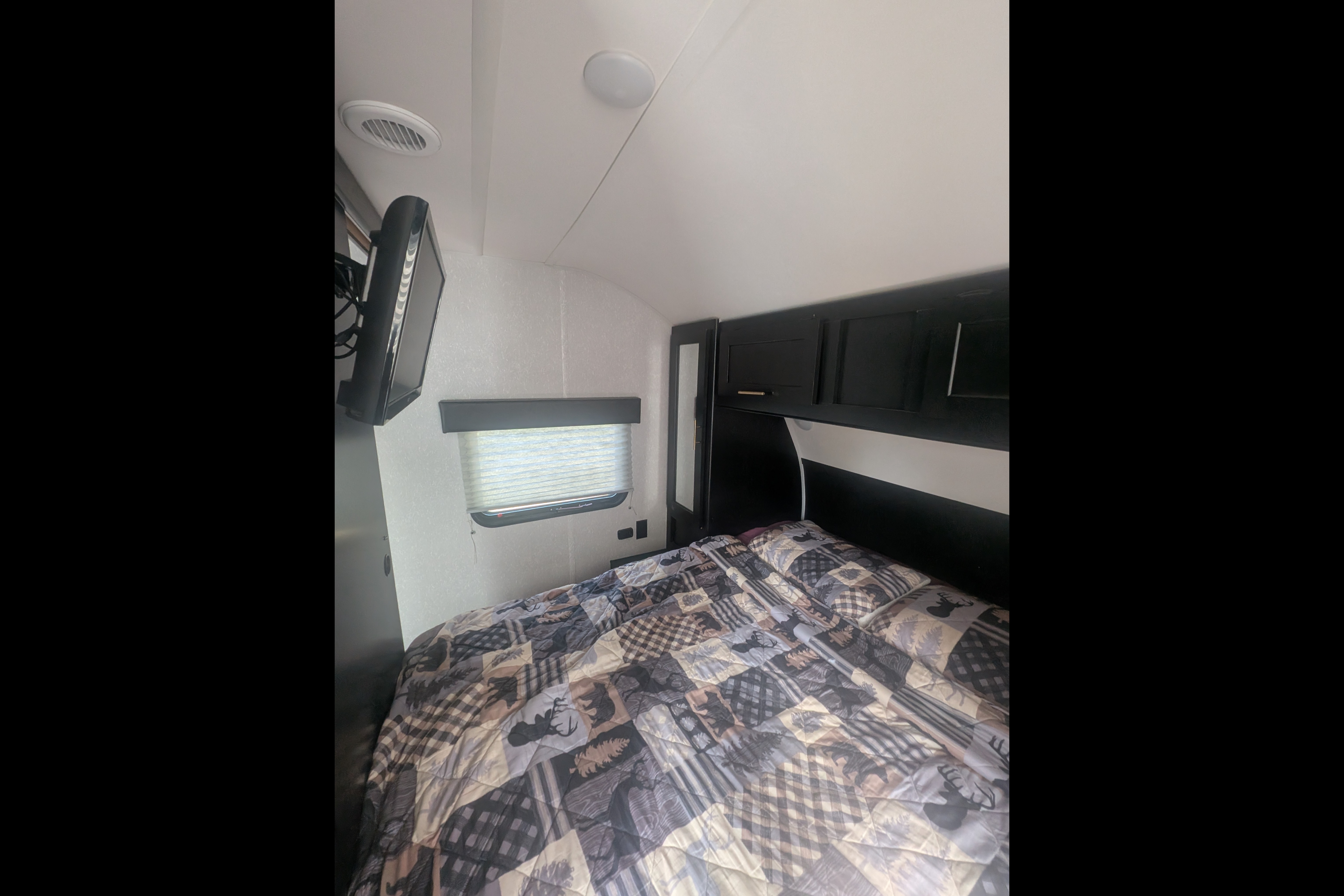 KB,s Grey wolf Travel Trailer