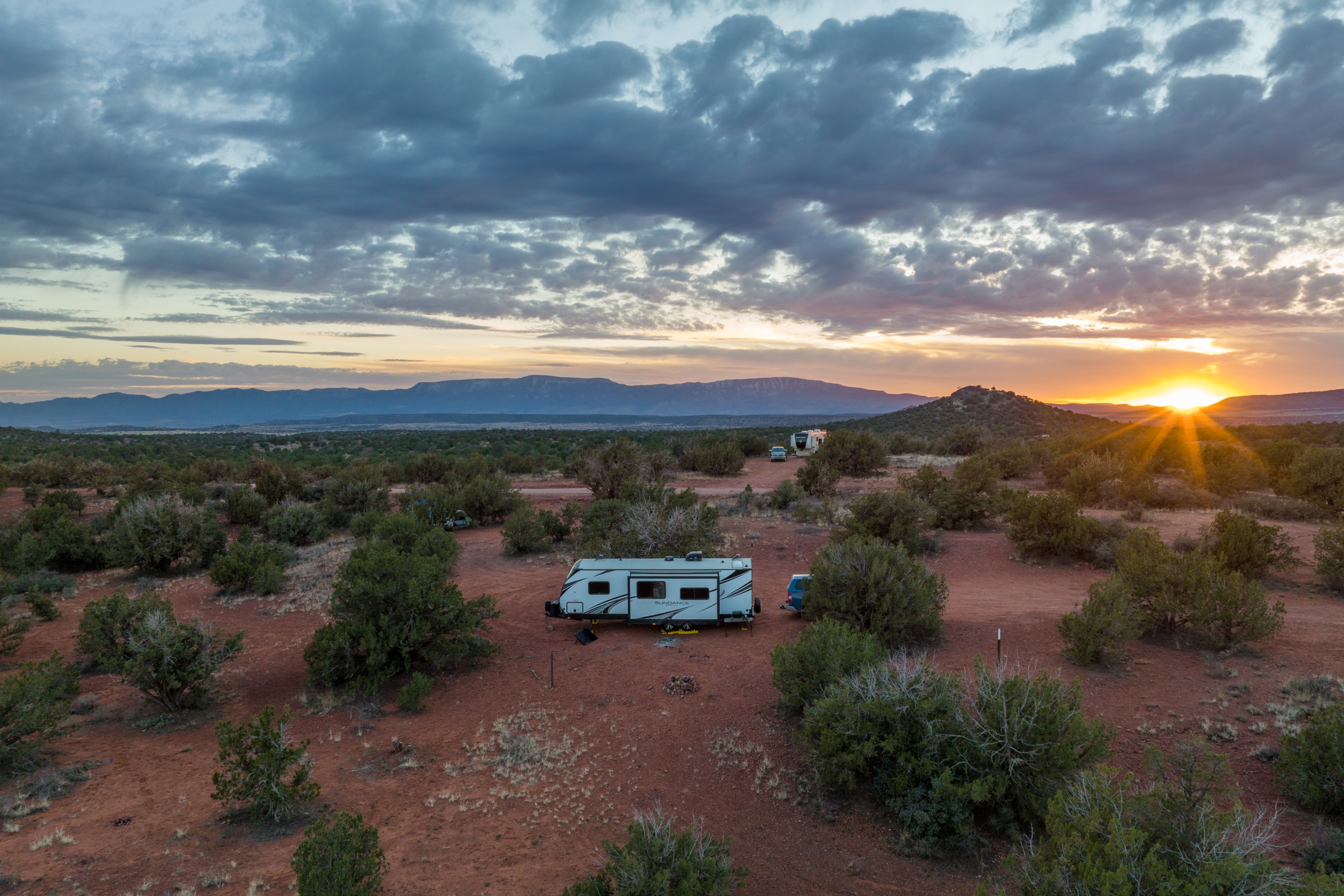  Cozy 2021 30-Foot Travel Trailer - Sleeps 5, Turnkey Ready for Your Adventure!