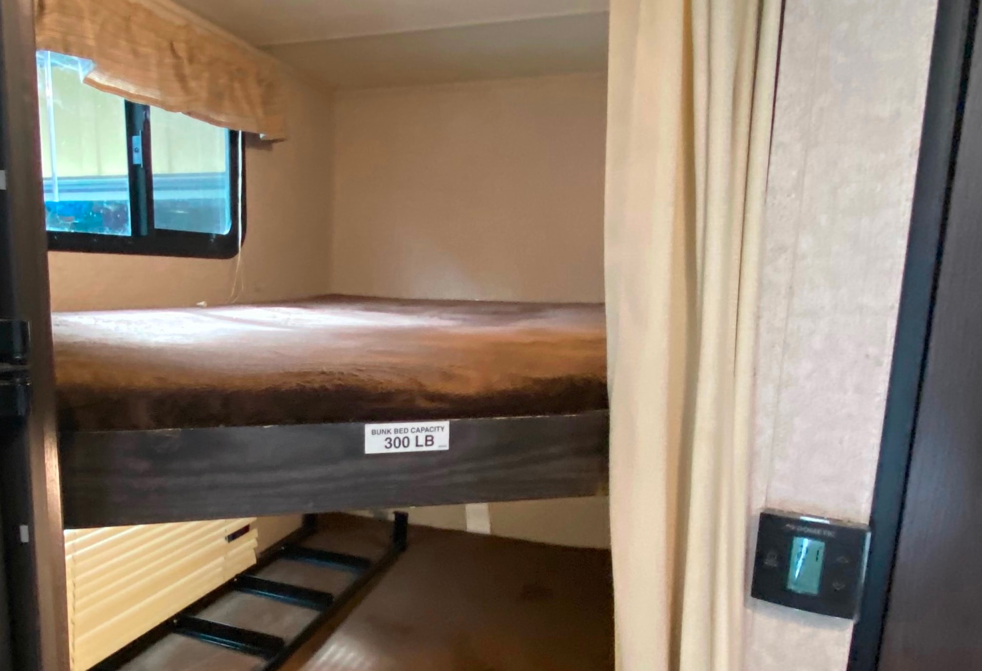 Dave & Hilary’s Dutchman Kodiak Ultralight  Travel Trailer