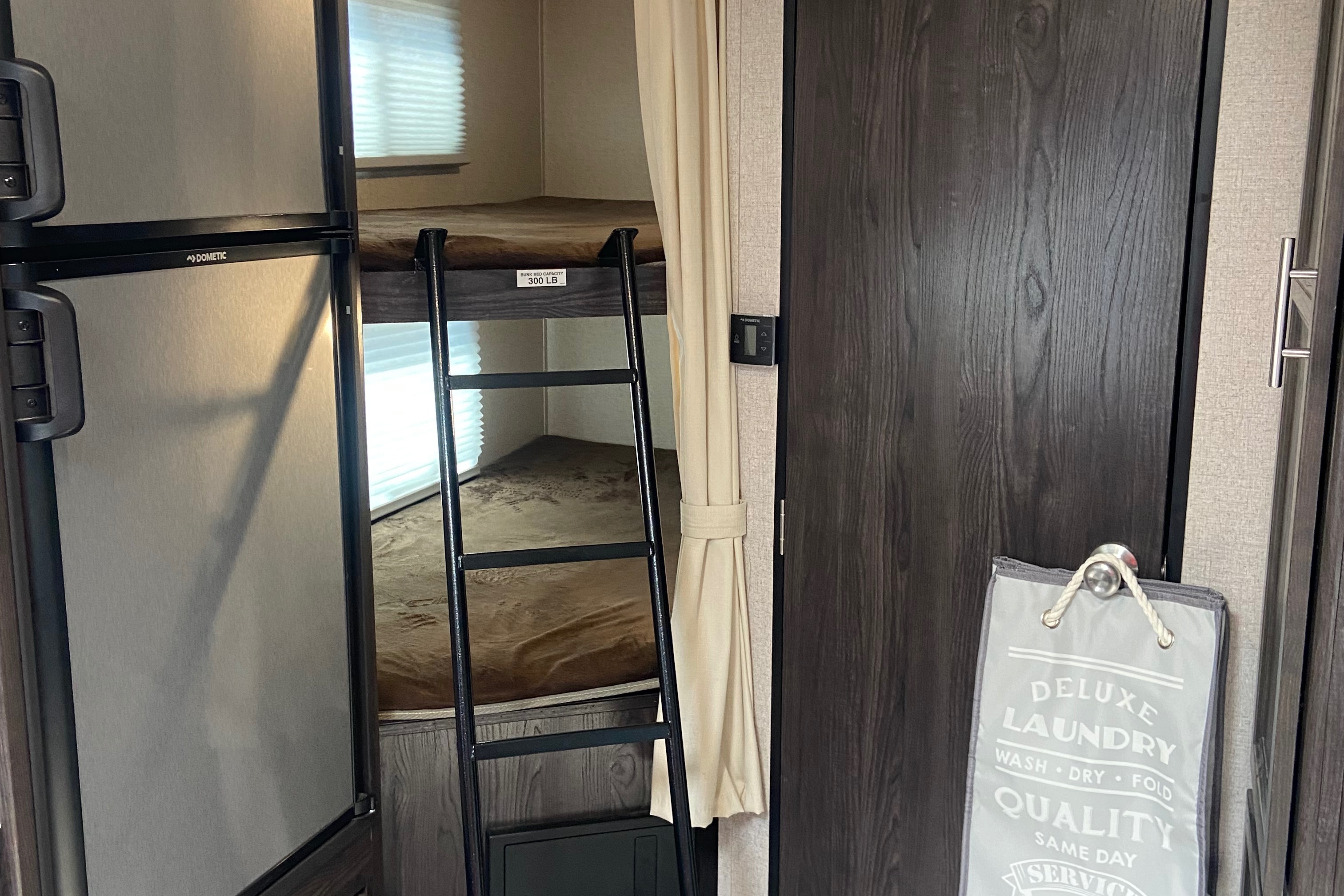 Dave & Hilary’s Dutchman Kodiak Ultralight  Travel Trailer