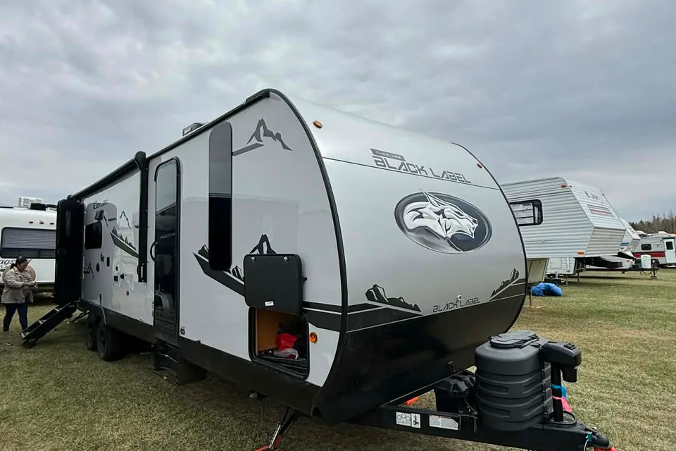 Melinda's Forest River Black Label Cherokee Travel Trailer