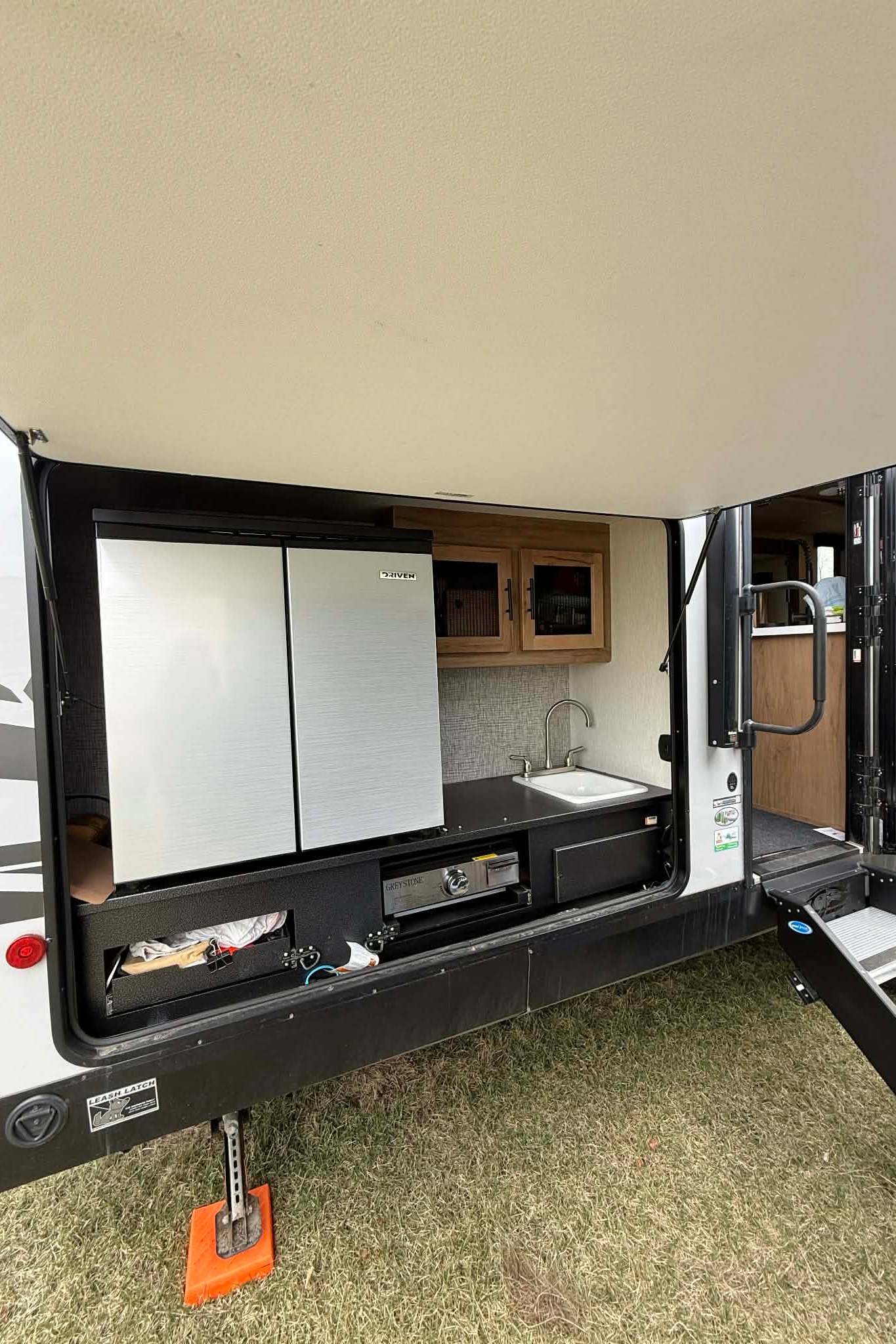 Melinda's Forest River Black Label Cherokee Travel Trailer