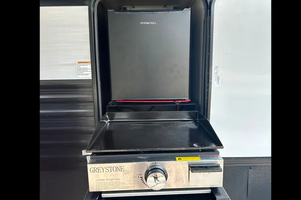 K&K’s Komfy Kamper