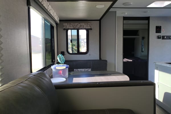 Doug's Keystone Bullet 290BHS Travel TrailerTrailer