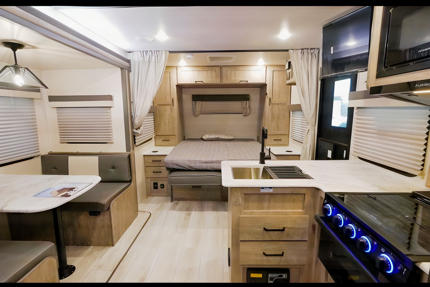 Fam-Damily Ready!  Forest River Surveyor Legend Travel Trailer