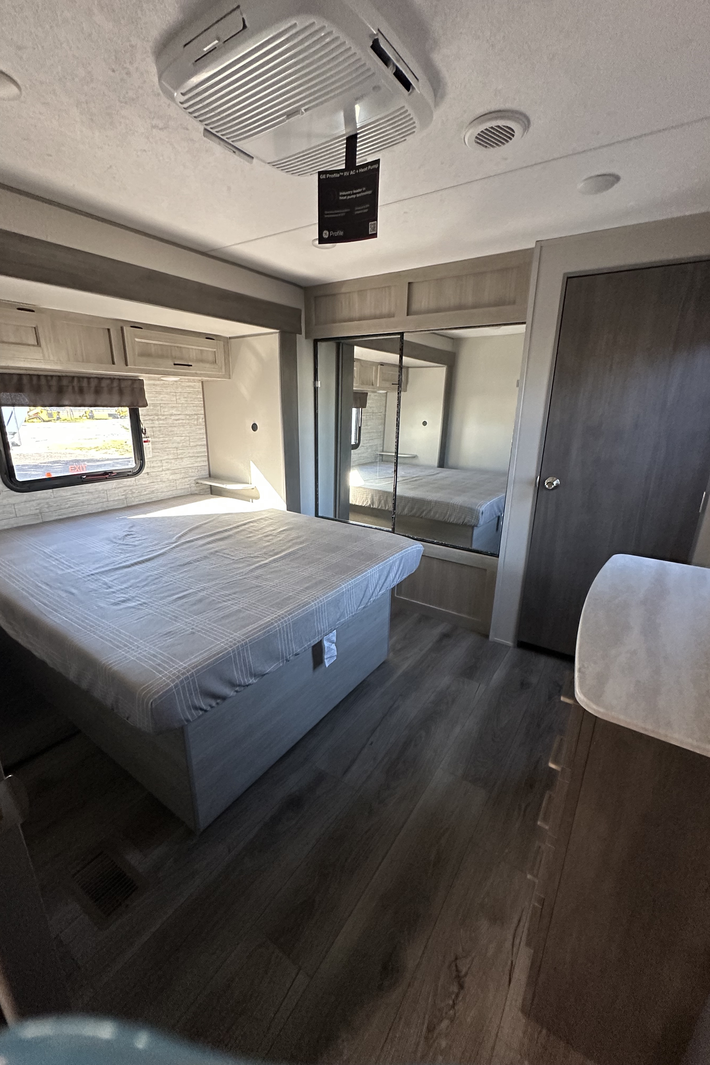 Chamberland's Super Cozy Camper