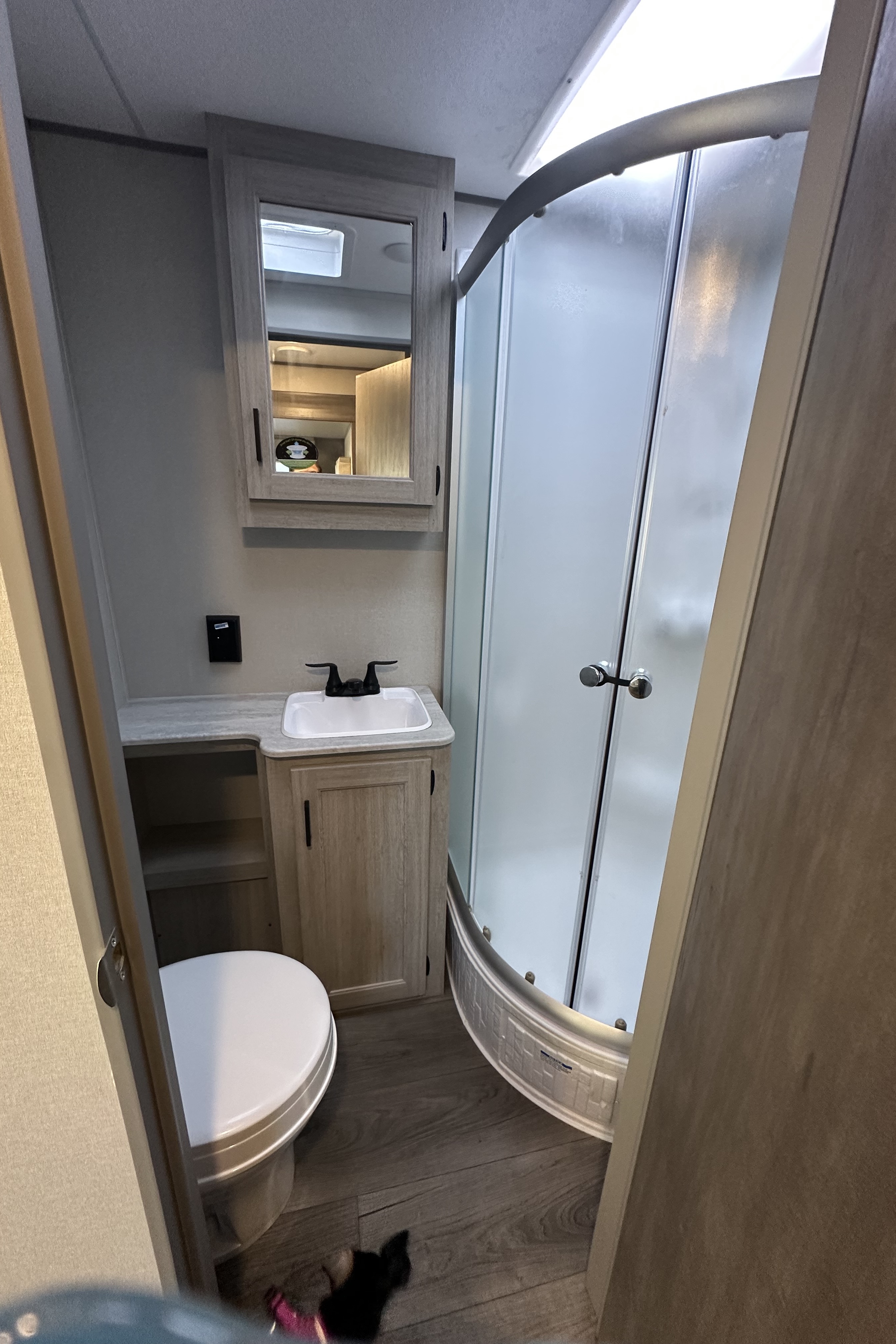 Chamberland's Super Cozy Camper