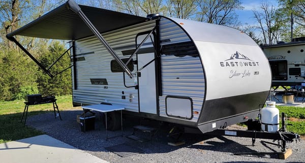 Stephen's 2024 East to West Silver Lake LE Travel Trailer