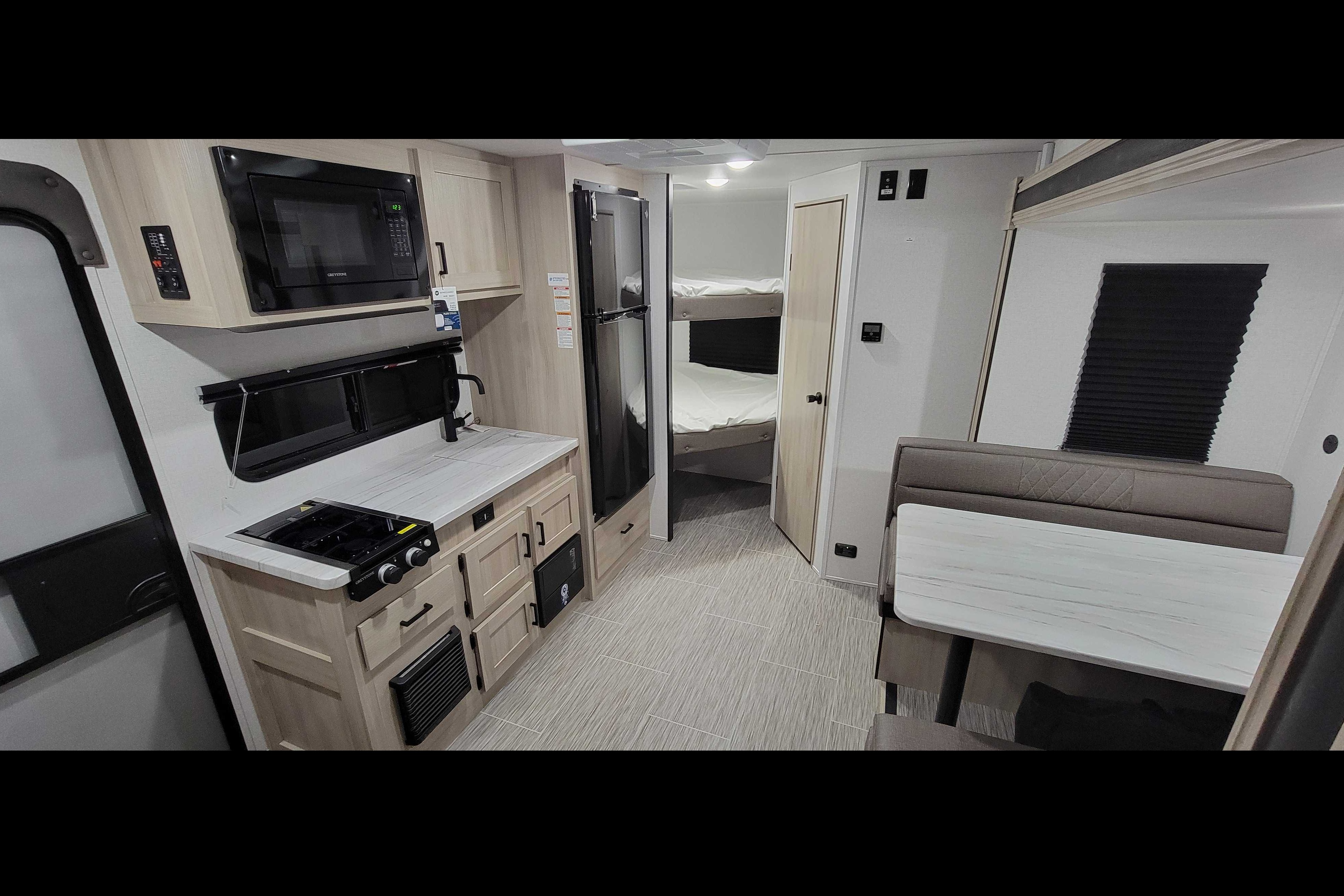 Stephen's 2024 East to West Silver Lake LE Travel Trailer