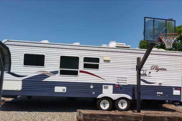 Pilgrim International 283RB Travel Trailer