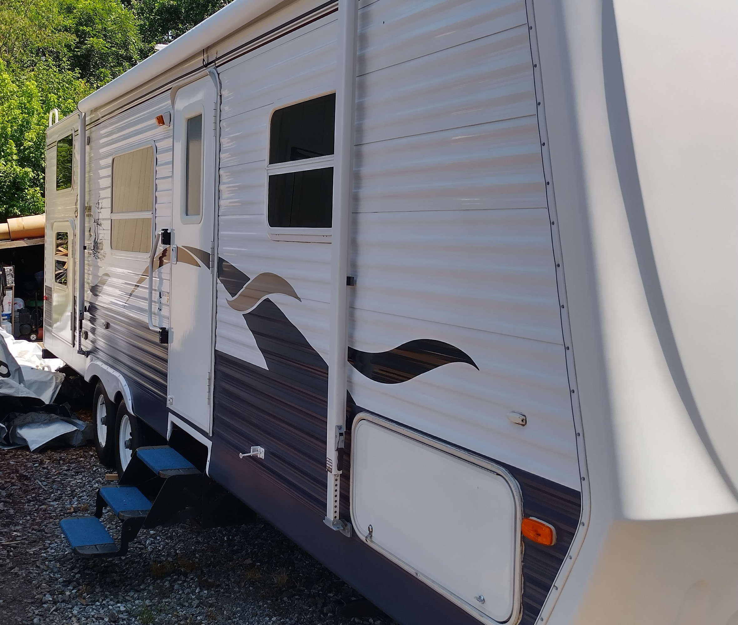 Pilgrim International 283RB Travel Trailer