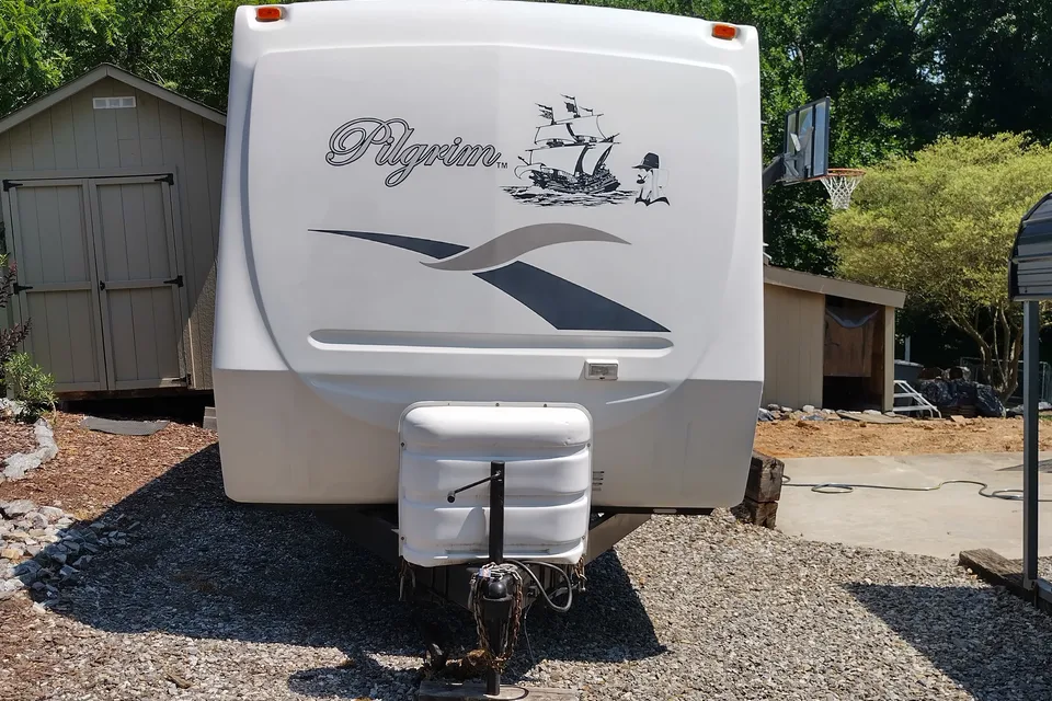 Pilgrim International 283RB Travel Trailer