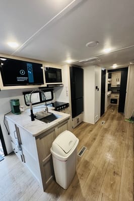 Brand New Palomino 345BHL Travel Trailer