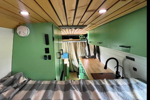 Benny the Benz Camper-van