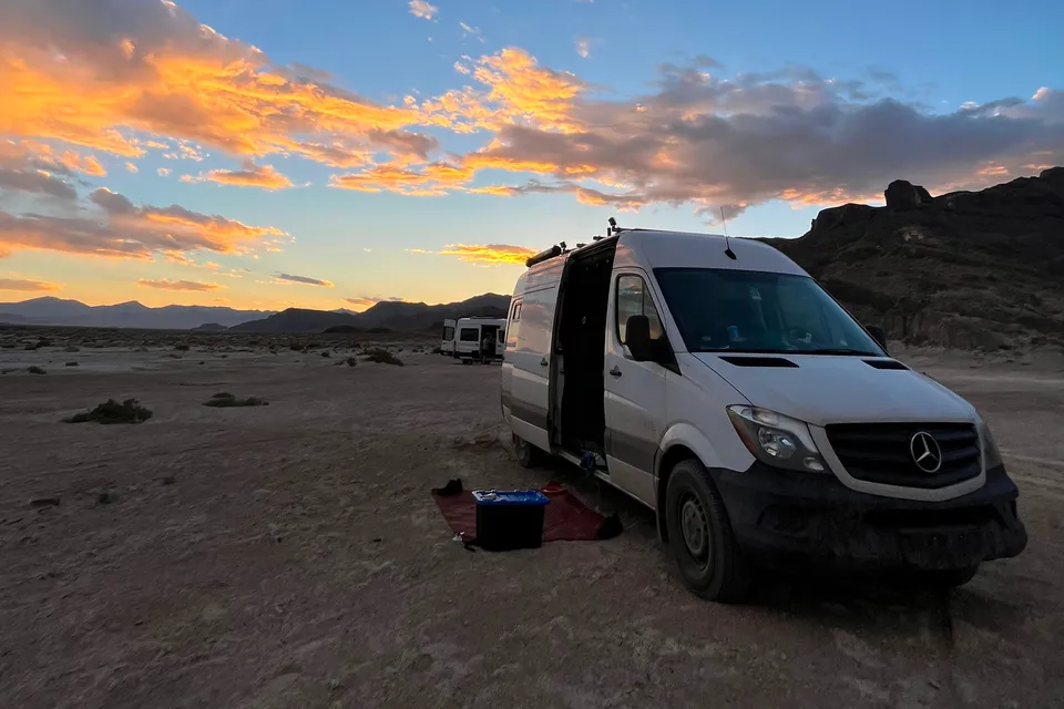 Benny the Benz Camper-van