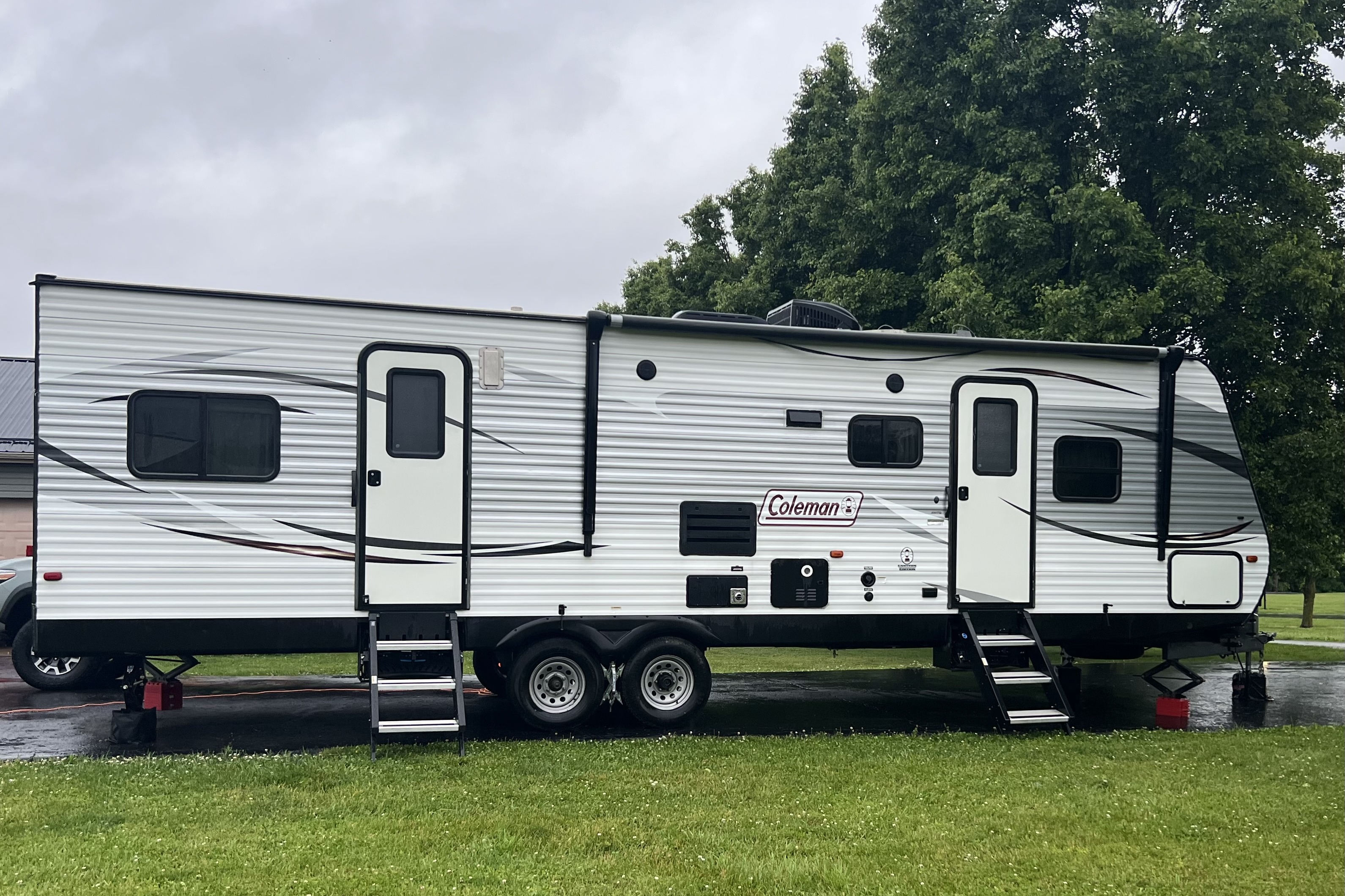 Monarch Meadows Coleman Toy Hauler
