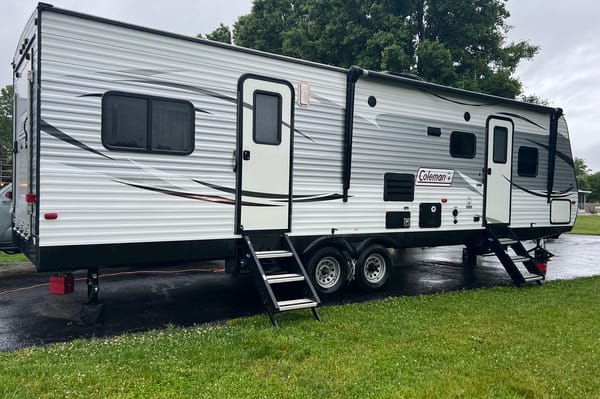 Monarch Meadows Coleman Toy Hauler