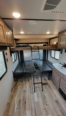 Keystone Hideout 25 Toy Hauler