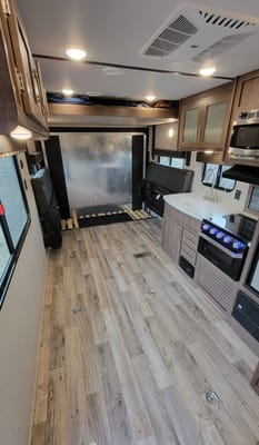 Keystone Hideout 25 Toy Hauler
