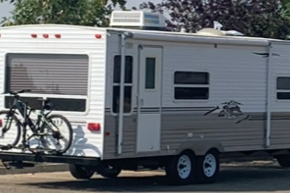 Napol's Springdale 256 RLL Travel Trailer