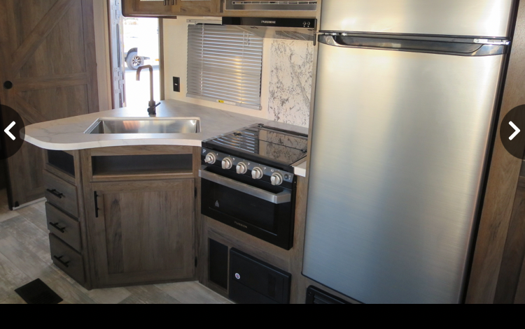 Christine's Prime Time Avenger  Travel Trailer
