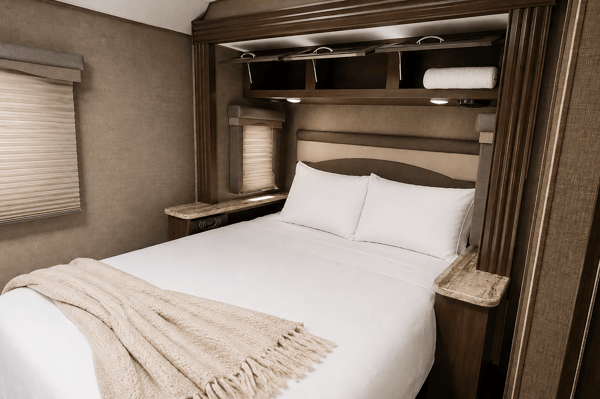 (#13) Lux Class A RV 31FT | Sleeps 8 | 2 Slide Outs | Burning Man | EDC