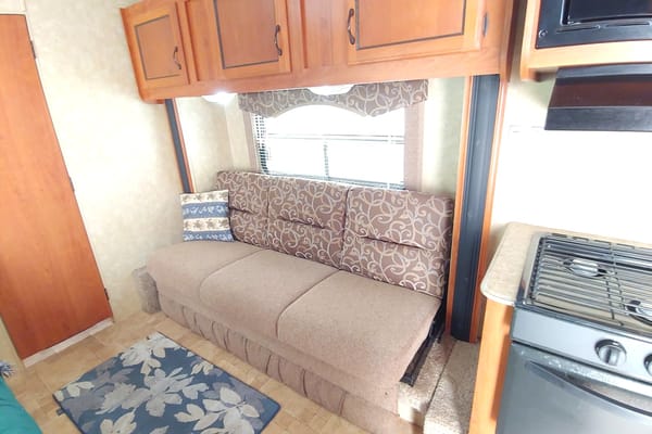 Coachmen Catalina Travel Trailer