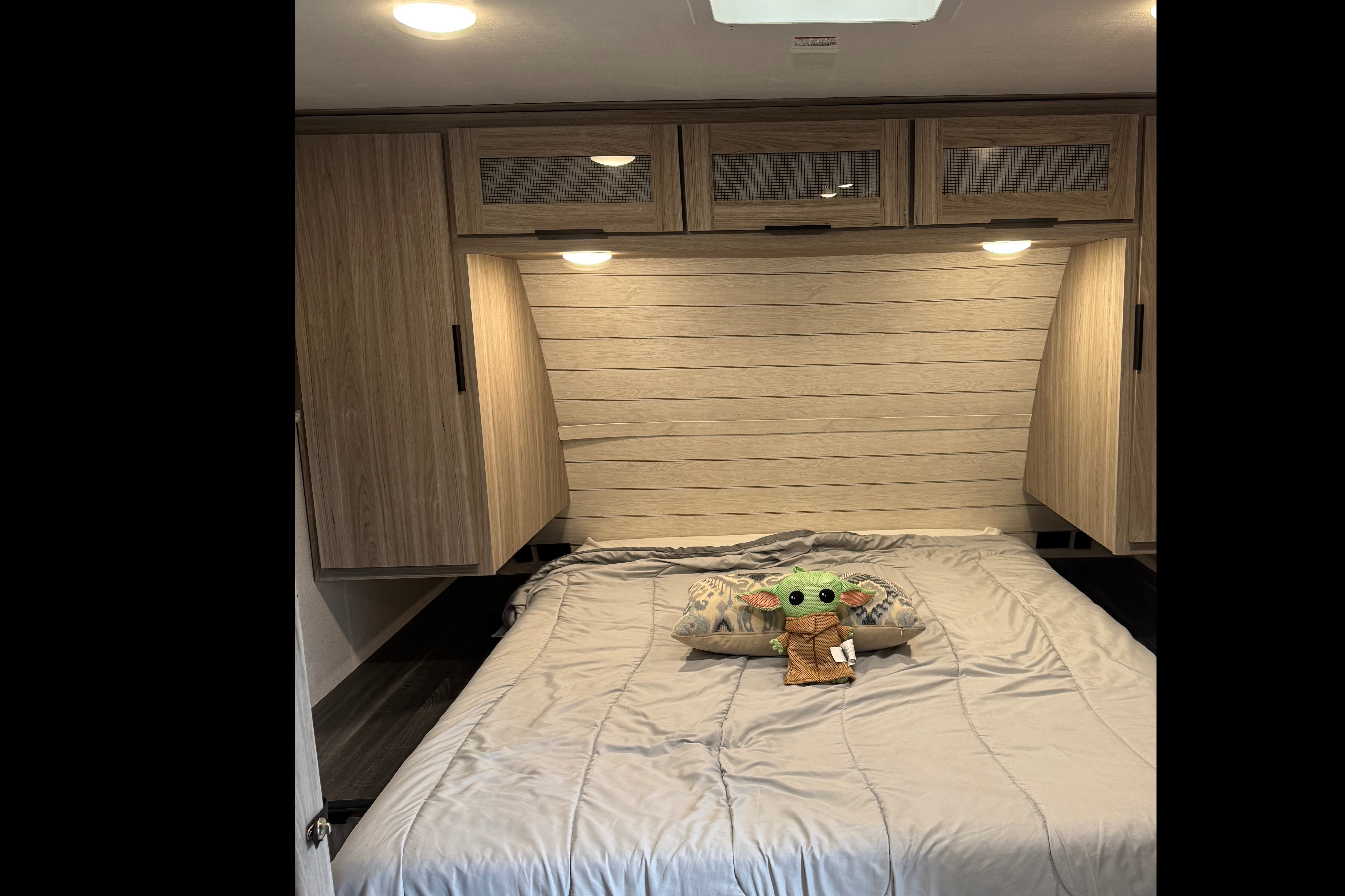 Frank's Keystone Passport Travel Trailer