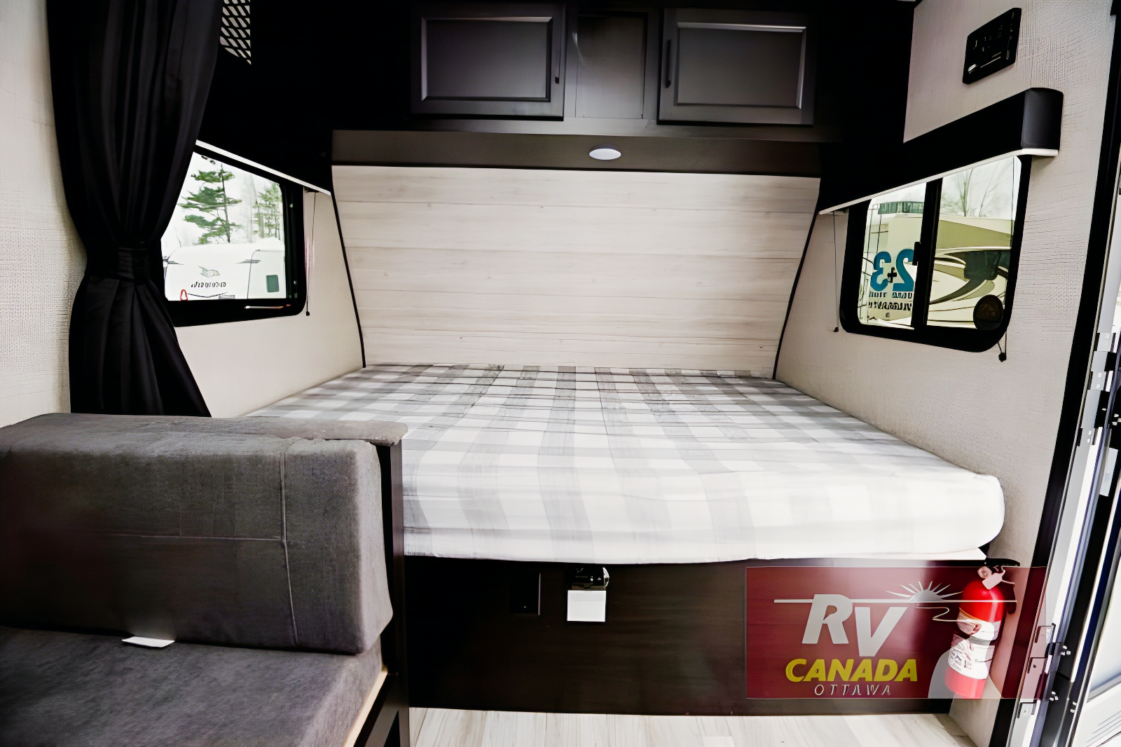 Simon's Jayco Jay Flight 174BH Travel Trailer 2023