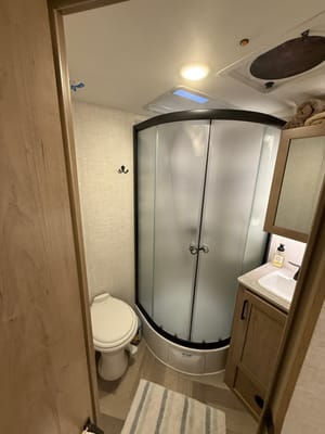 EMBER 201 fbq solarmax Travel Trailer