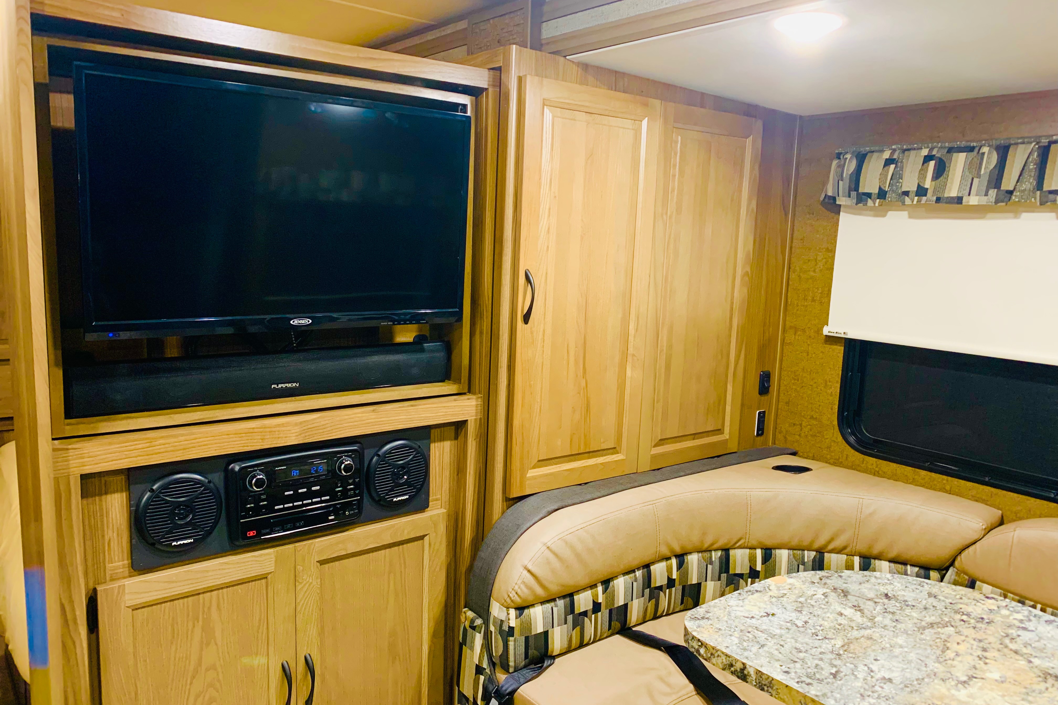 Mercedes Coachmen Prism 2200FS