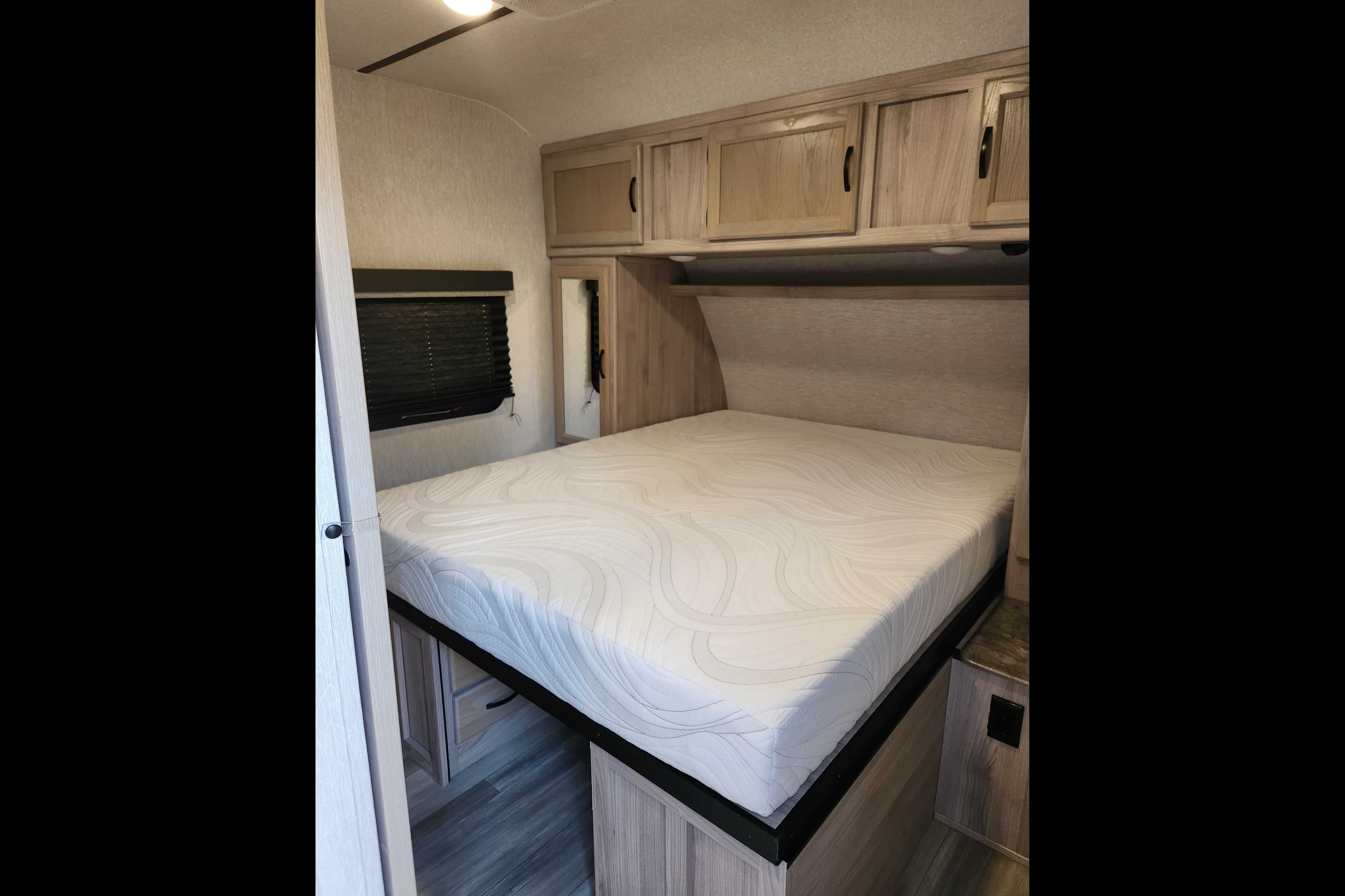 Davis Coachmen Travel Trailer