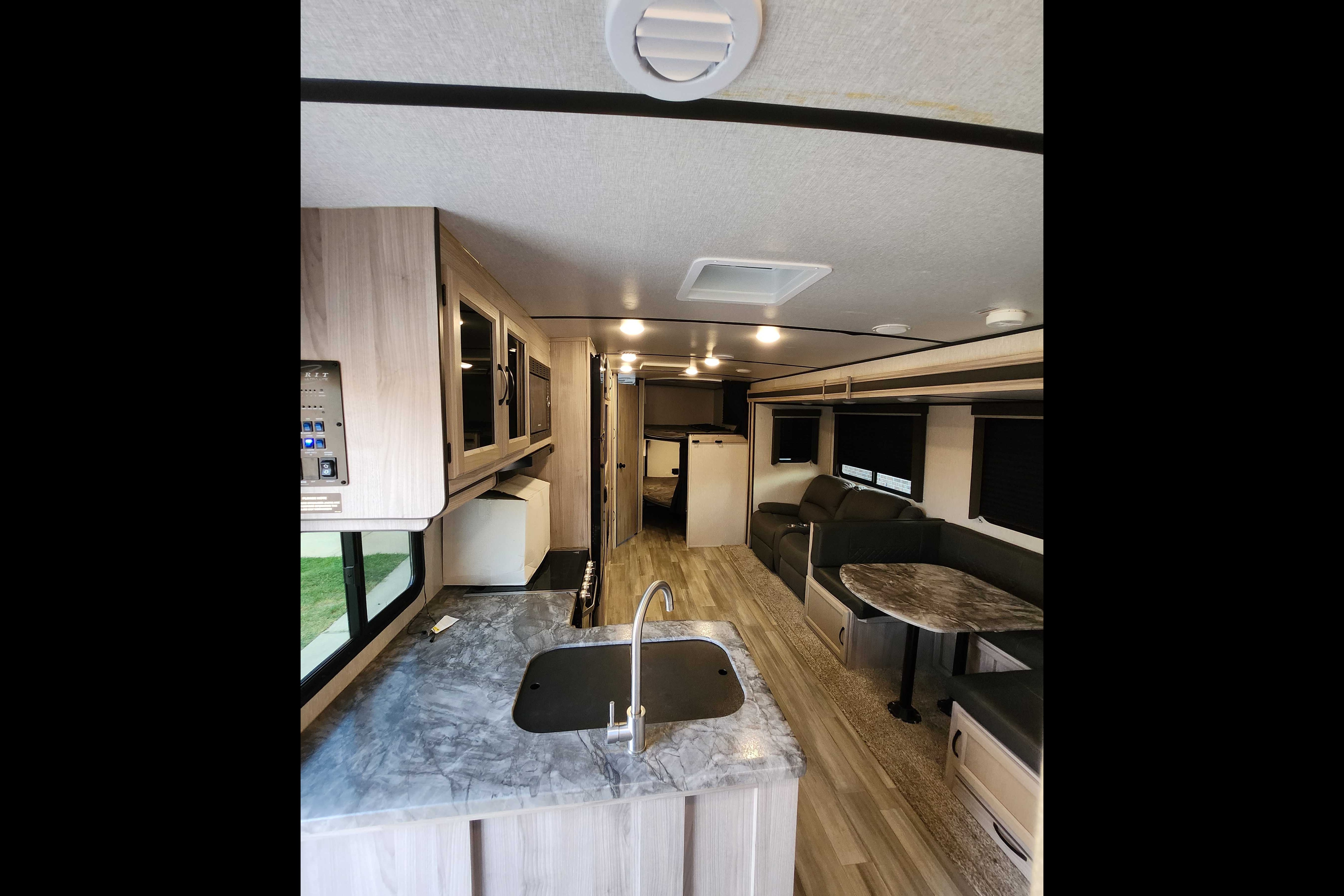 Davis Coachmen Travel Trailer