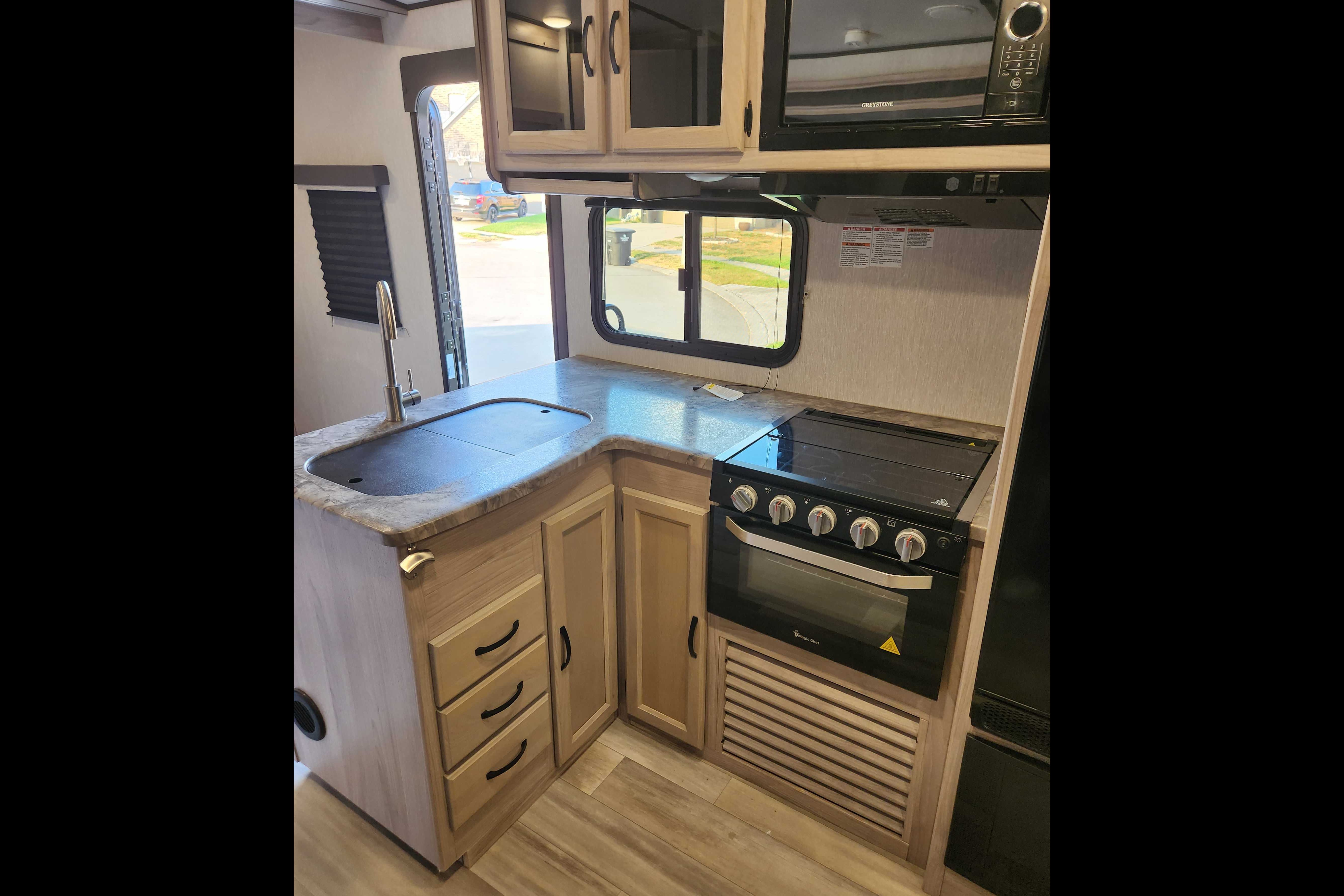 Davis Coachmen Travel Trailer