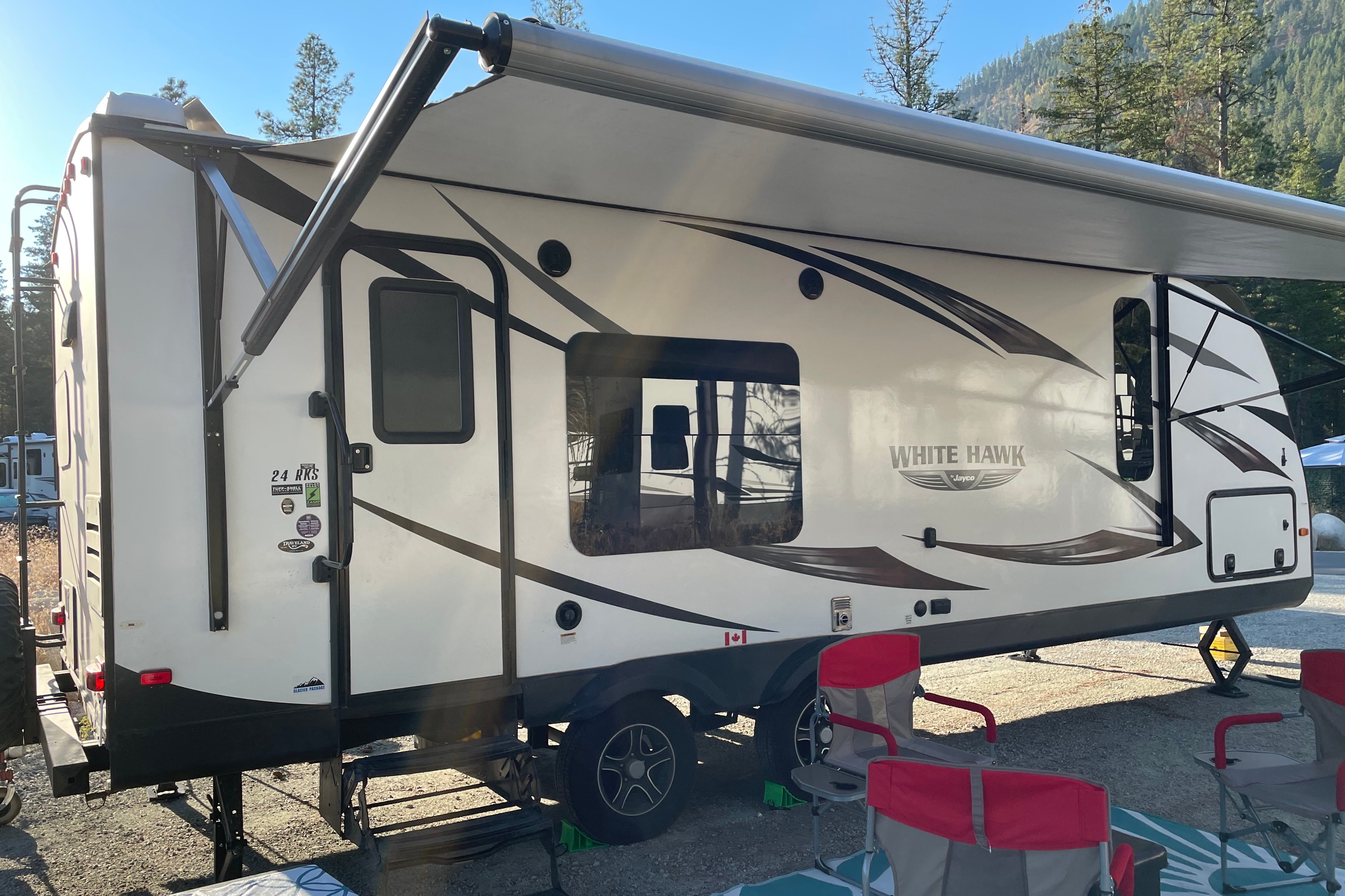 🇨🇦 Beautiful Jayco Whitehawk 24' Travel Trailer!